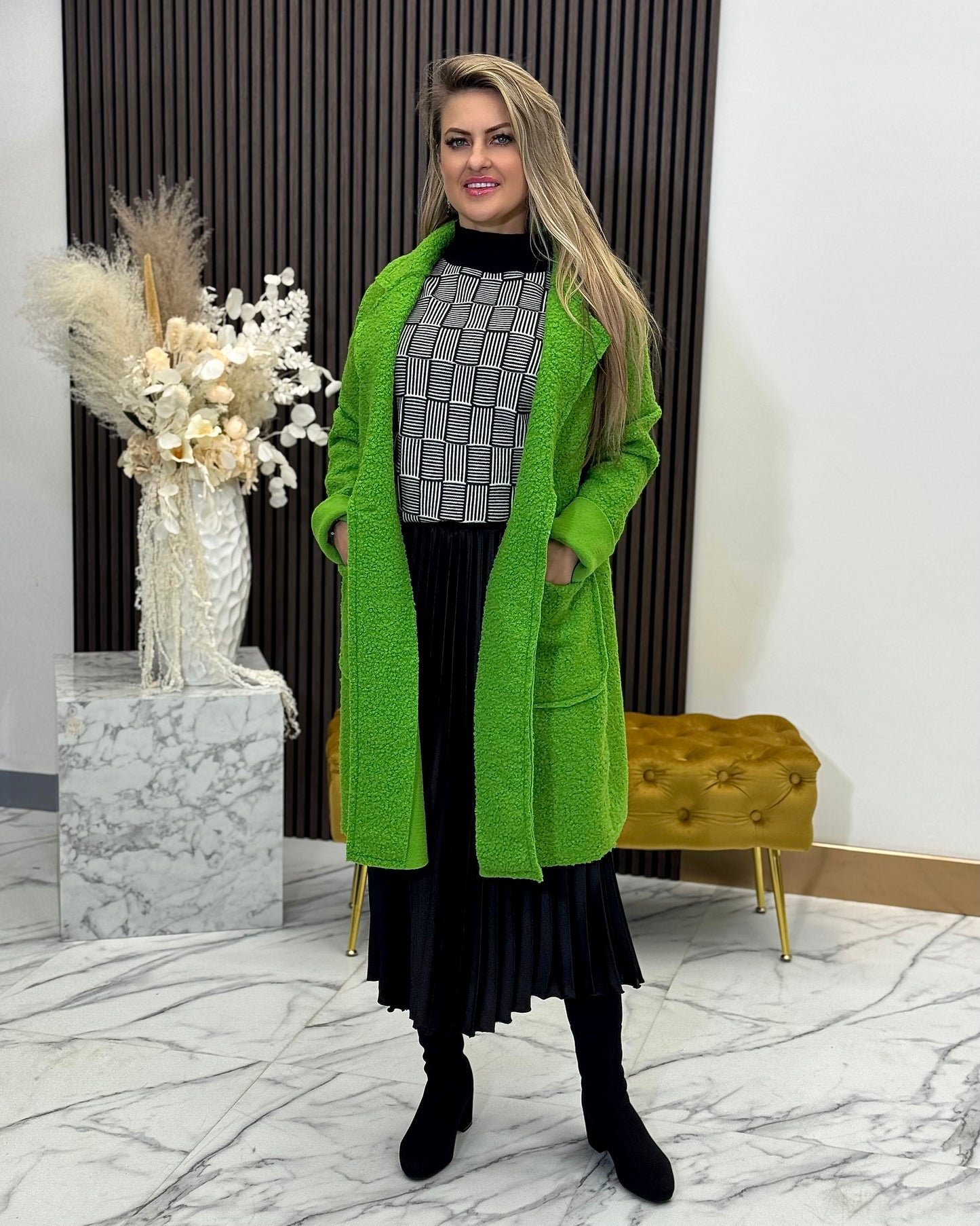 PLĀNAIS MĒTELIS ZAĻŠ