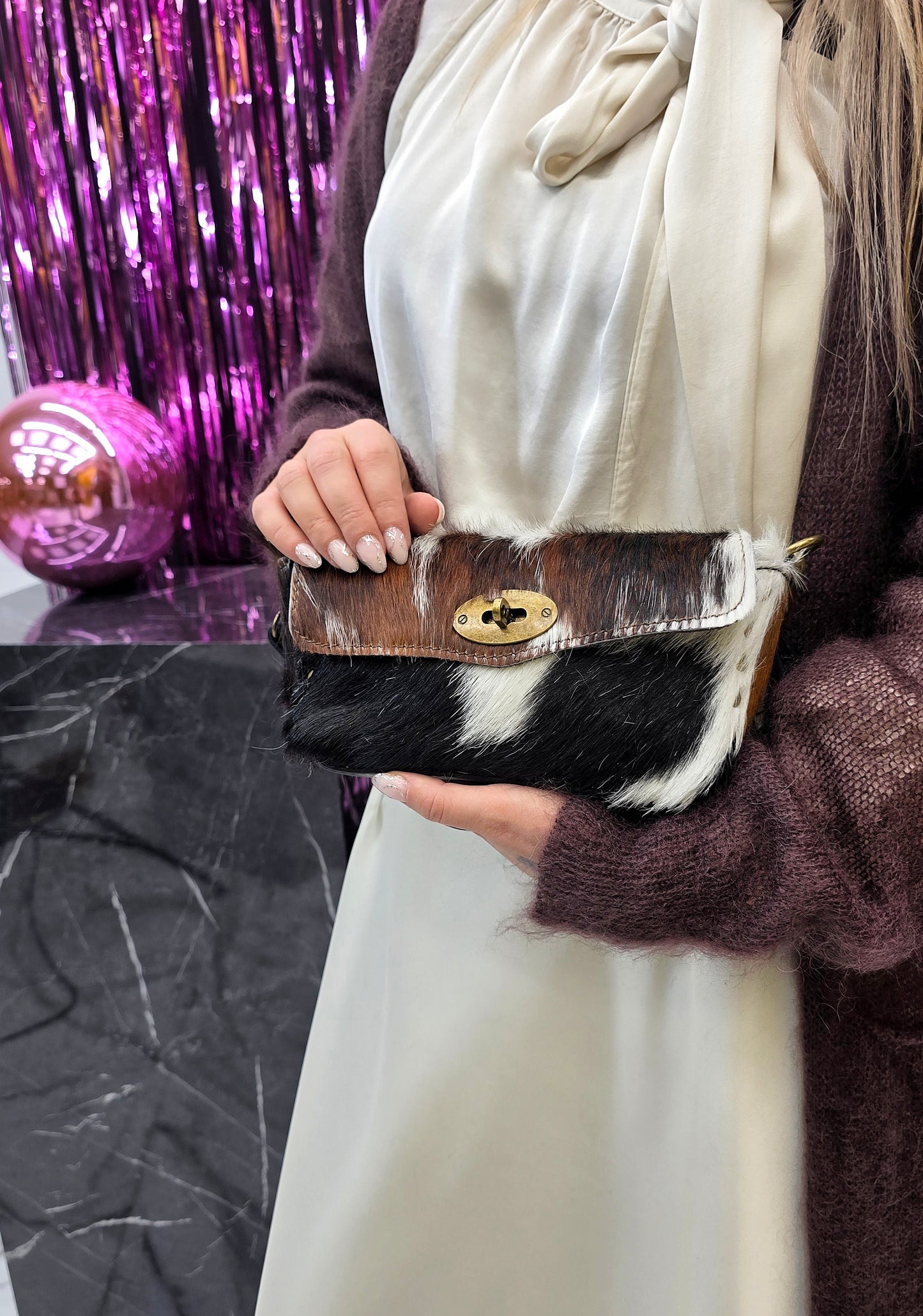 MAZĀ ĀDAS SOMA GOVS