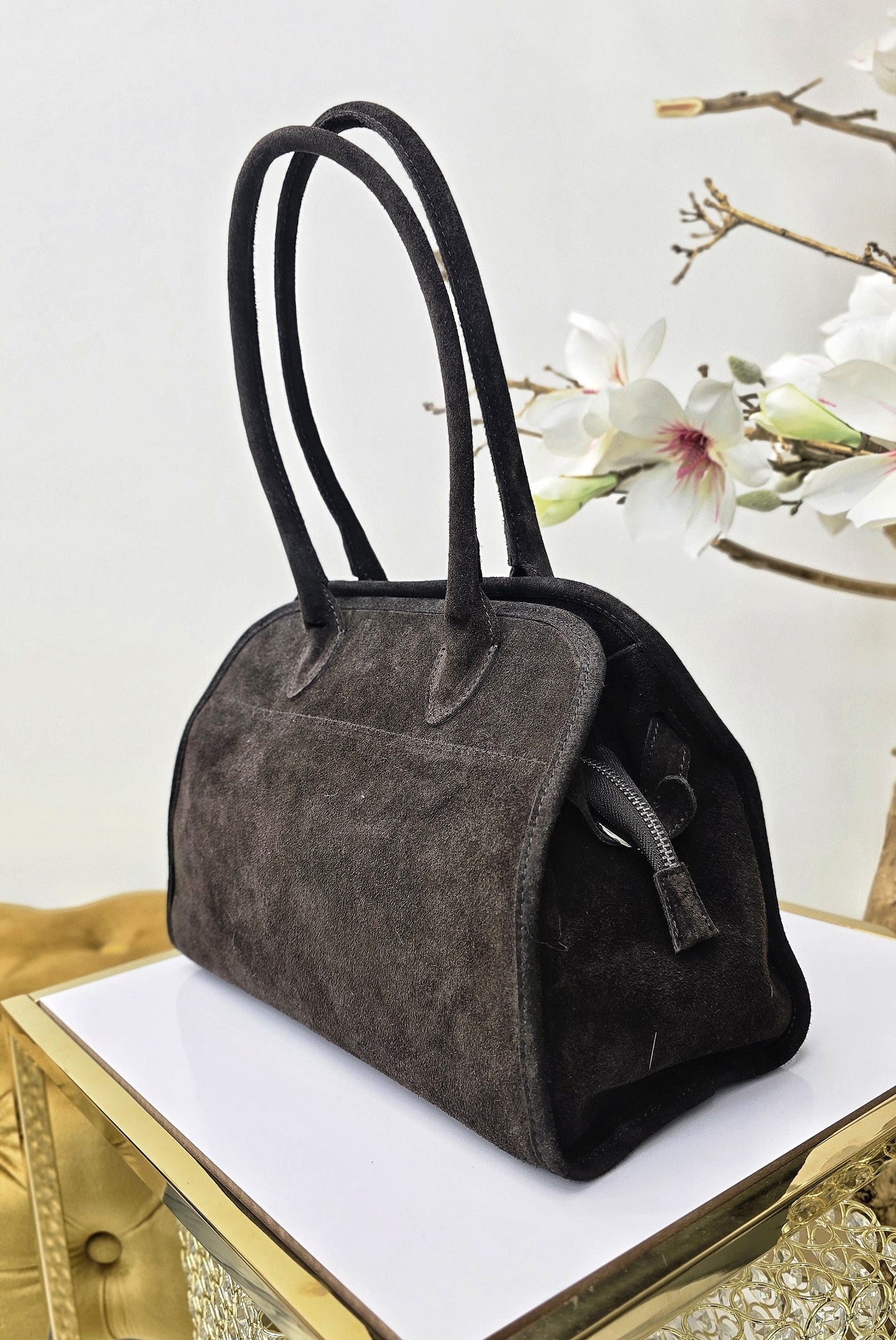 ZAMŠĀDAS SOMA VIDĒJA ŠOKOLĀDES