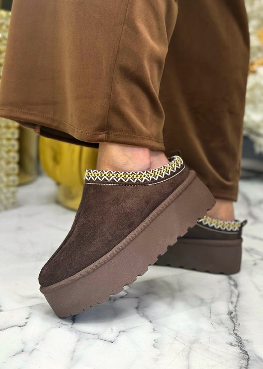 UGGĪ TIPA ČĪBAS AR RAKSTU (B310)