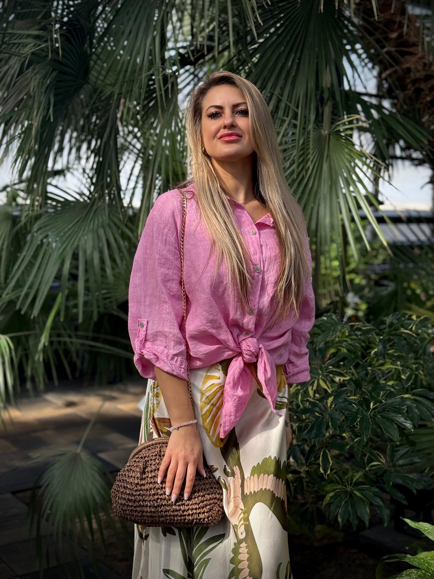 ROZĀ LINA KREKLS