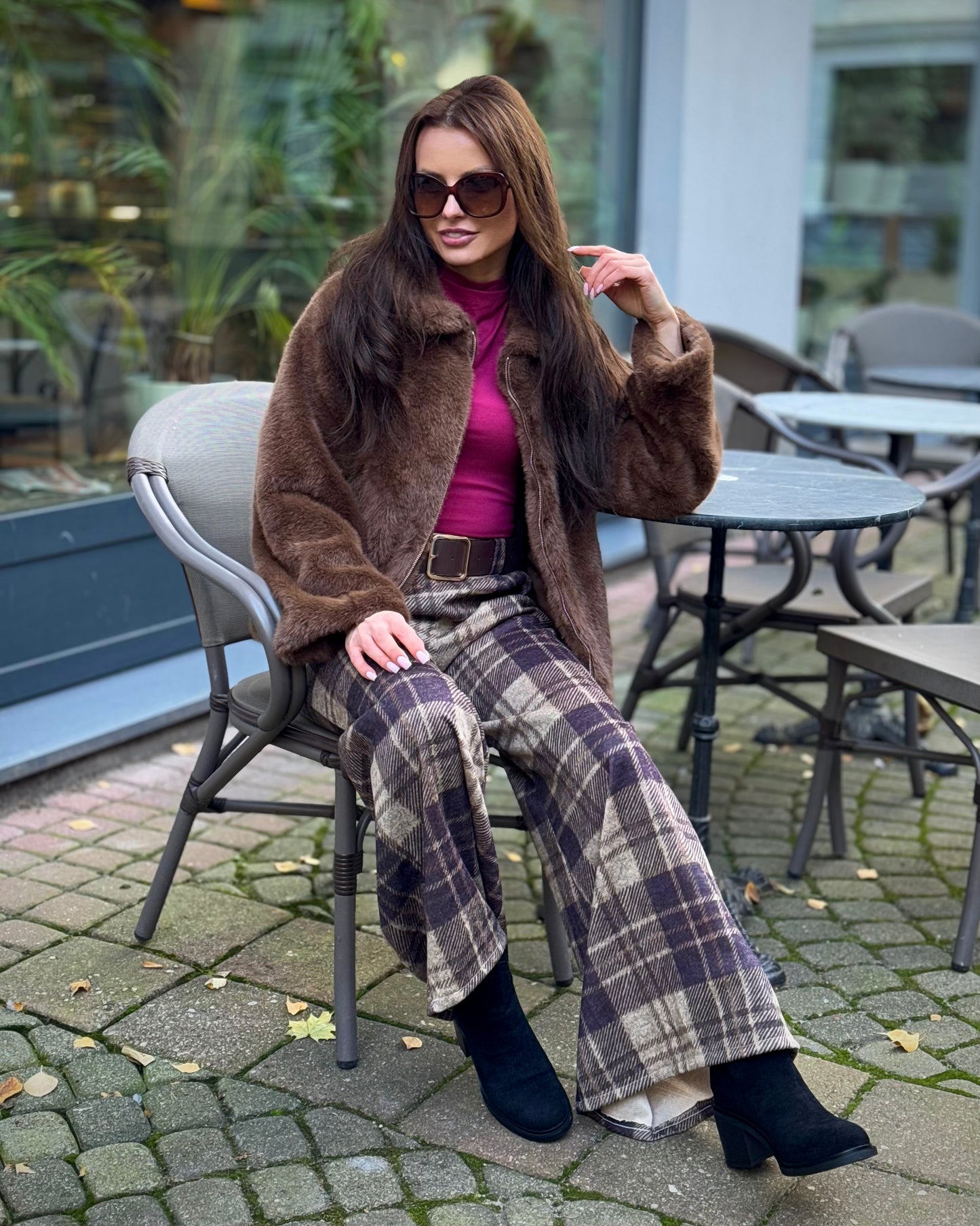 BIKSES RŪTAINAS AR BRŪNUJOSTU